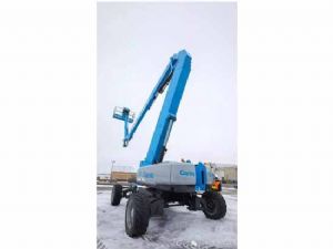 直臂式高空作業(yè)車